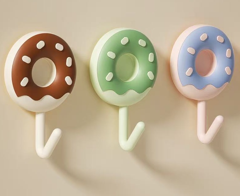 Donut Shaped Self‑Adhesive Wall Hooks, No Drill Cute Decorative Multi‑Purpose Hooks for Home Organizing